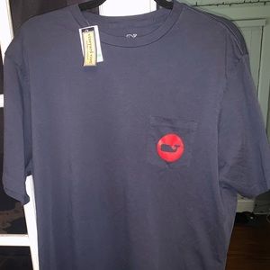 Vineyard Vines t-shirt